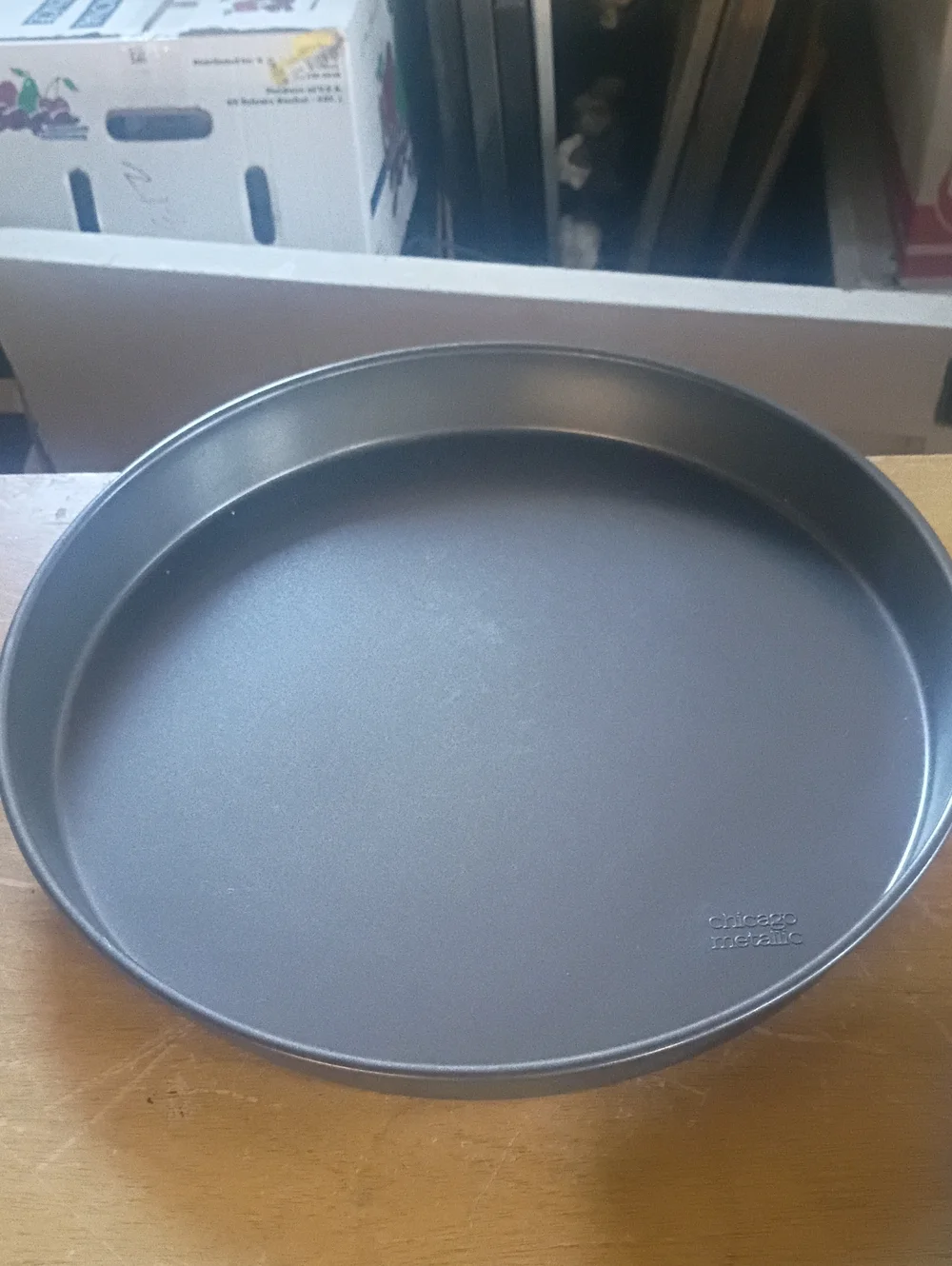 Chicago Metallic Nonstick Pizza Pan - Dark Gray